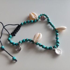 Beaded and braid with sea shells ankle bracelet